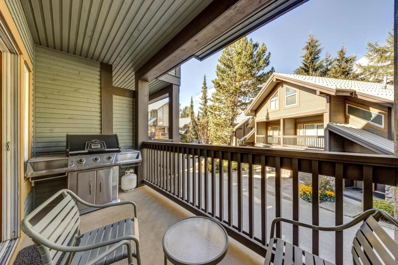 Villa Snowy Creek 14 Whistler Exterior foto