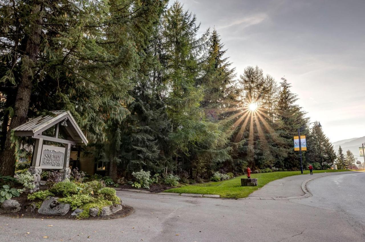 Villa Snowy Creek 14 Whistler Exterior foto